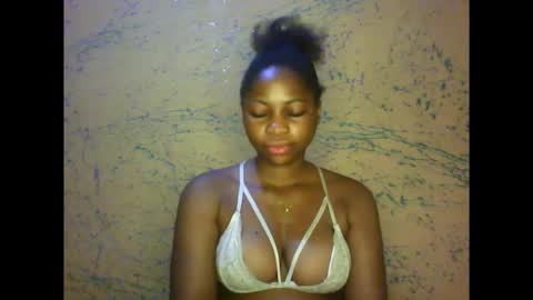 prettyxxpac online show from March 2026 02:28:01 AM