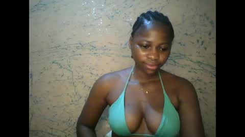 prettyxxpac online show from April 2026 02:18:02 PM