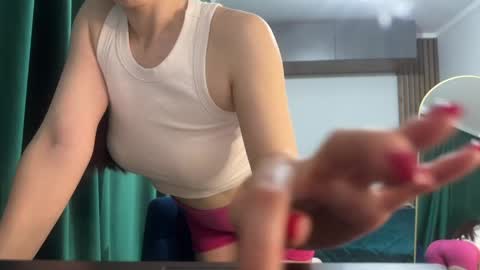 prettyyy_angel online show from April 2026 02:51:02 PM