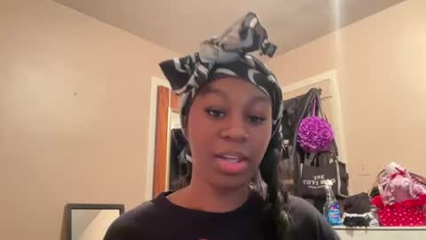 prettyyybriii219 online show from June 2026 02:43:02 AM