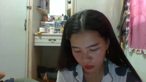 Snapshot of prety784828 chatting on June 2026 01:47:02 AM prety784828 online show from June 2026 01:47:02 AM