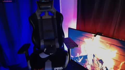 Snapshot of pridelgtbi chatting on March 2026 05:08:02 AM pridelgtbi online show from March 2026 05:08:02 AM