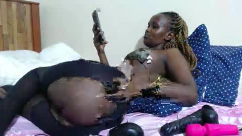 Shan online show from December 2025 03:19:01 PM