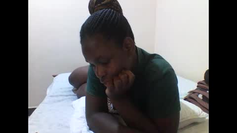 Snapshot of princess_cutie chatting on May 2026 06:46:02 PM princess online show from May 2026 06:46:02 PM