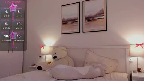 Princess Diana online show from February 2026 06:11:02 PM