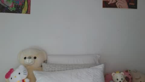 Sophie online show from March 2026 06:23:02 PM