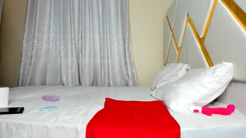 princess_princessa online show from April 2026 09:34:02 AM