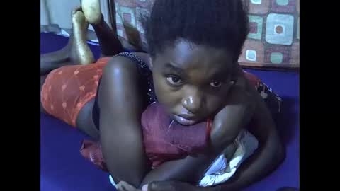 princess_scovia online show from October 2025 07:20:01 PM