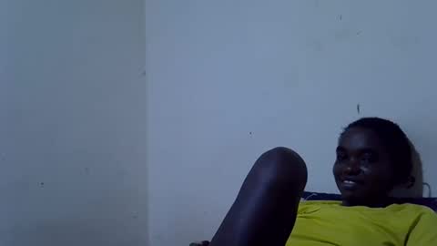 Snapshot of princess_scovia chatting on May 2026 11:33:02 PM princess_scovia online show from May 2026 11:33:02 PM