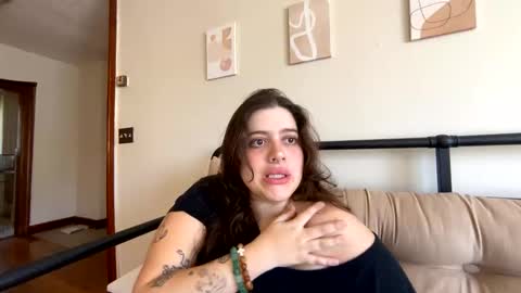 princessviccxo online show from February 2026 07:42:02 PM