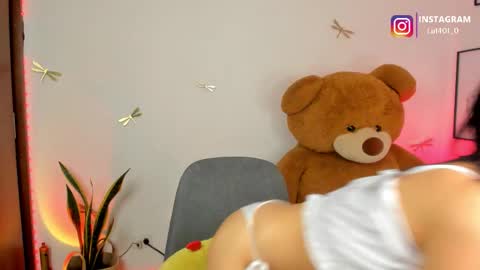 princessluna_14 online show from December 2025 10:28:02 PM