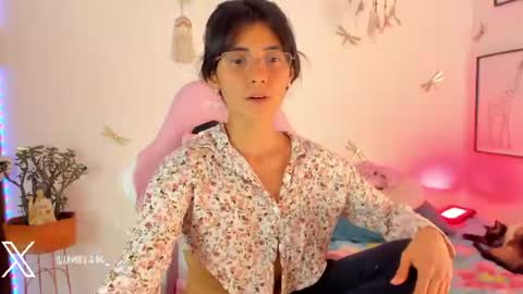 princessluna_14 online show from July 2026 09:50:01 PM