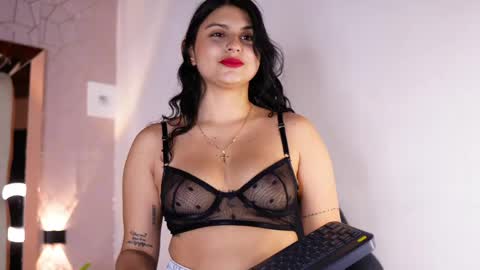 Snapshot of princessluu chatting on May 2026 07:51:02 PM Lu online show from May 2026 07:51:02 PM