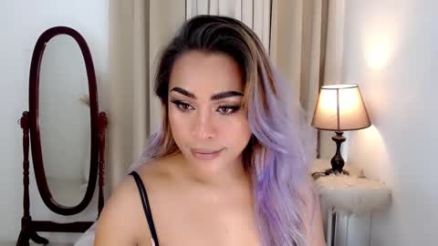 Snapshot of princessyanzy chatting on December 2024 09:06:02 AM princessyanzy1 online show from December 2024 09:06:02 AM