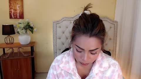 Snapshot of princessyanzy chatting on February 2025 11:55:01 PM princessyanzy1 online show from February 2025 11:55:01 PM