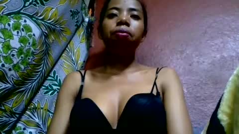 prisca880319 online show from June 2026 01:02:02 PM