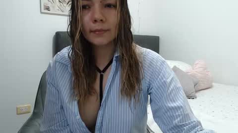 Marcela online show from February 2025 09:35:02 PM