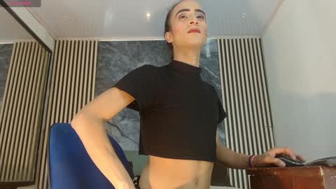 priscilarainbow online show from January 2025 07:53:01 PM