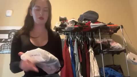 Snapshot of prism50 chatting on November 2025 08:43:01 PM Prism online show from November 2025 08:43:01 PM