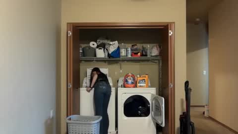 Prism online show from December 2025 04:57:01 PM