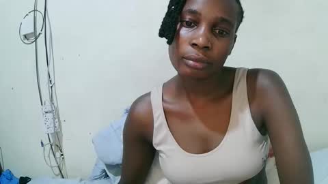 pritty_amber online show from April 2026 09:52:01 PM