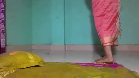 Snapshot of priyonti34 chatting on February 2025 01:40:01 AM Priyonti ganguli online show from February 2025 01:40:01 AM