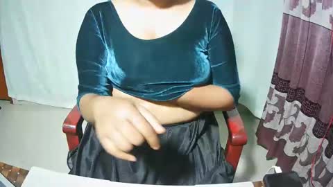 Snapshot of priyonti34 chatting on December 2025 06:37:02 PM Priyonti ganguli online show from December 2025 06:37:02 PM