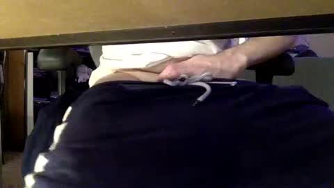 Snapshot of profnwear chatting on November 2025 09:43:01 AM ProfNUWear online show from November 2025 09:43:01 AM