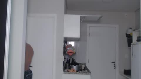 Snapshot of promuscles4u chatting on December 2024 11:16:02 PM promuscles4u online show from December 2024 11:16:02 PM