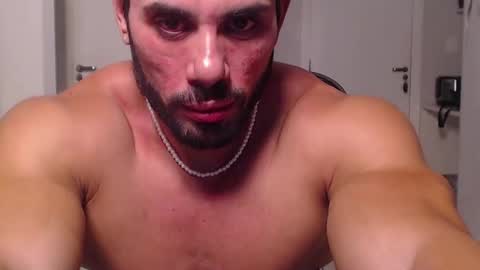 Snapshot of promuscles4u chatting on February 2025 01:55:01 AM promuscles4u online show from February 2025 01:55:01 AM