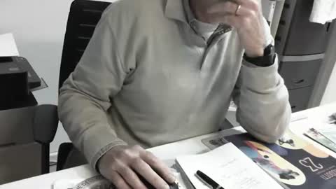 Snapshot of proplan chatting on December 2024 05:08:01 PM mature hairy guy online show from December 2024 05:08:01 PM