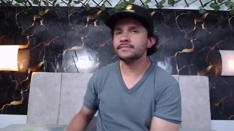 Adris  Juan online show from February 2026 03:05:01 AM