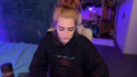 Queen of Pain online show from May 2026 06:47:01 PM