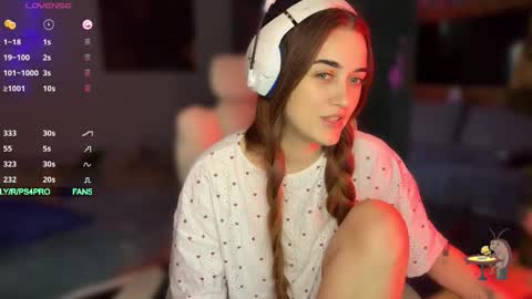 Queen of Pain online show from November 2025 05:42:02 AM