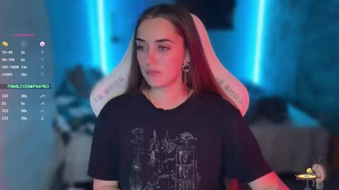 Queen of Pain online show from November 2025 09:09:02 PM