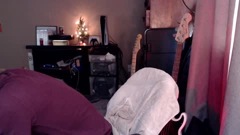 Sk8wave online show from February 2025 08:38:02 PM