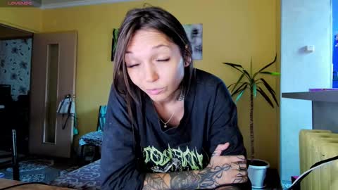 Snapshot of psyheya chatting on October 2025 10:23:02 AM LUCY ----- online show from October 2025 10:23:02 AM