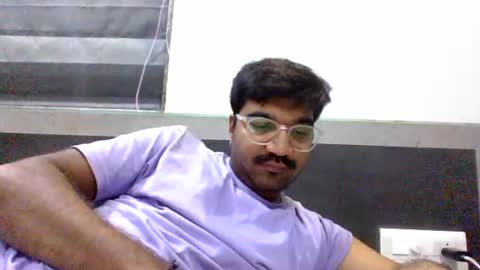 Snapshot of ptl1711 chatting on July 2026 06:01:02 PM ptl1711 online show from July 2026 06:01:02 PM