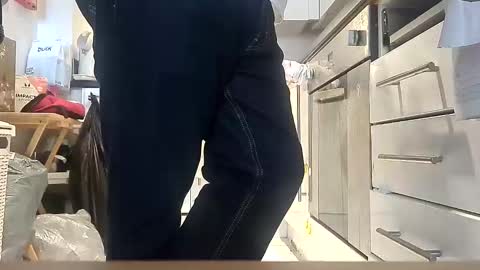 Snapshot of pulpdiction2 chatting on November 2025 09:42:02 AM Pulp online show from November 2025 09:42:02 AM