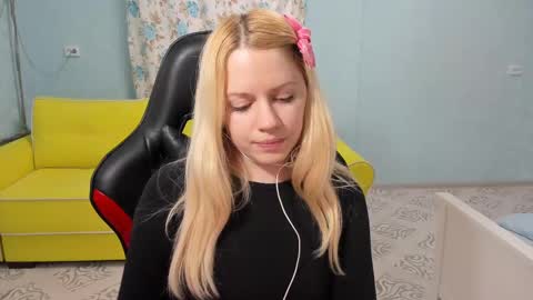 Snapshot of puma4ka chatting on March 2025 11:33:01 AM Victoria online show from March 2025 11:33:01 AM