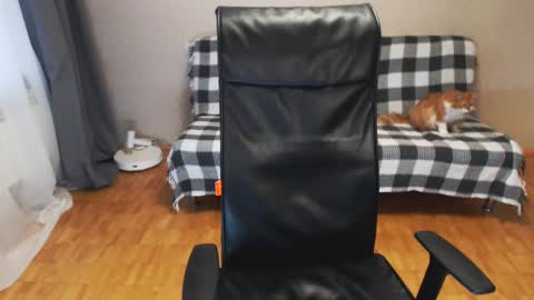 Snapshot of puma_ma chatting on December 2024 07:08:01 AM Polly online show from December 2024 07:08:01 AM