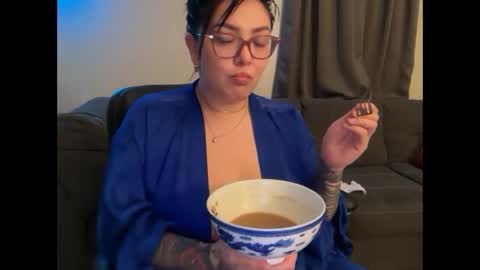 Pumpkin bunny online show from September 2025 05:54:01 AM