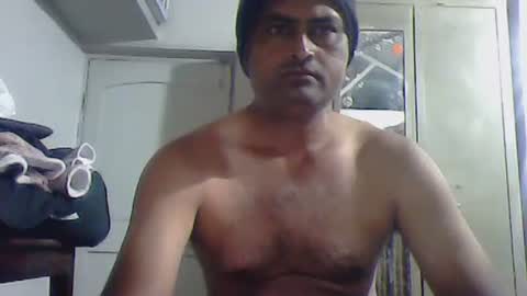 Snapshot of puneguyoncam chatting on February 2025 05:53:01 PM puneguyoncam online show from February 2025 05:53:01 PM