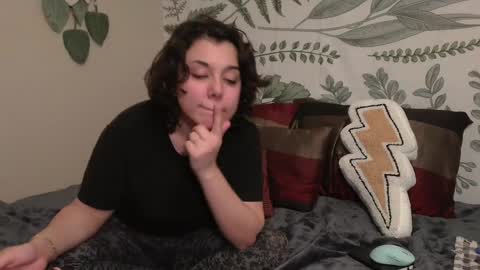 Snapshot of punkpuppy chatting on December 2024 11:41:02 PM emmy online show from December 2024 11:41:02 PM