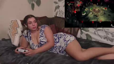 Snapshot of punkpuppy chatting on September 2025 02:37:02 AM emmy online show from September 2025 02:37:02 AM