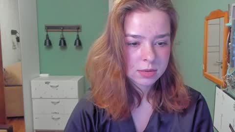 Polly online show from December 2024 02:33:01 PM