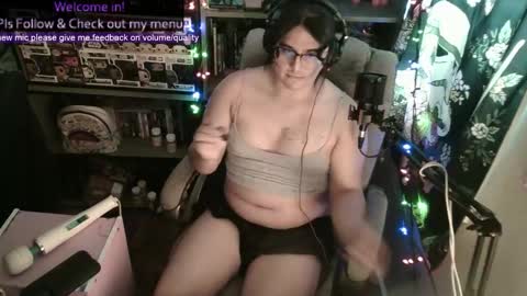 Snapshot of pup_cup69 chatting on November 2025 09:03:01 PM Pup Cup69 online show from November 2025 09:03:01 PM