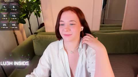 Snapshot of pure_flower_alison chatting on February 2026 02:00:02 PM Alison online show from February 2026 02:00:02 PM