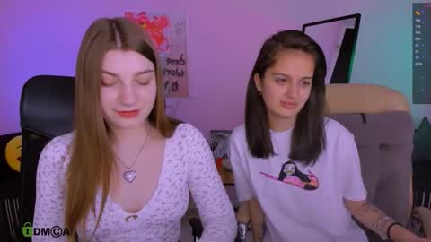 Snapshot of pure_radiance chatting on October 2025 12:35:01 PM Ask me3 online show from October 2025 12:35:01 PM