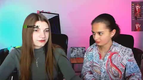 Snapshot of pure_radiance chatting on October 2025 12:50:02 PM Ask me3 online show from October 2025 12:50:02 PM